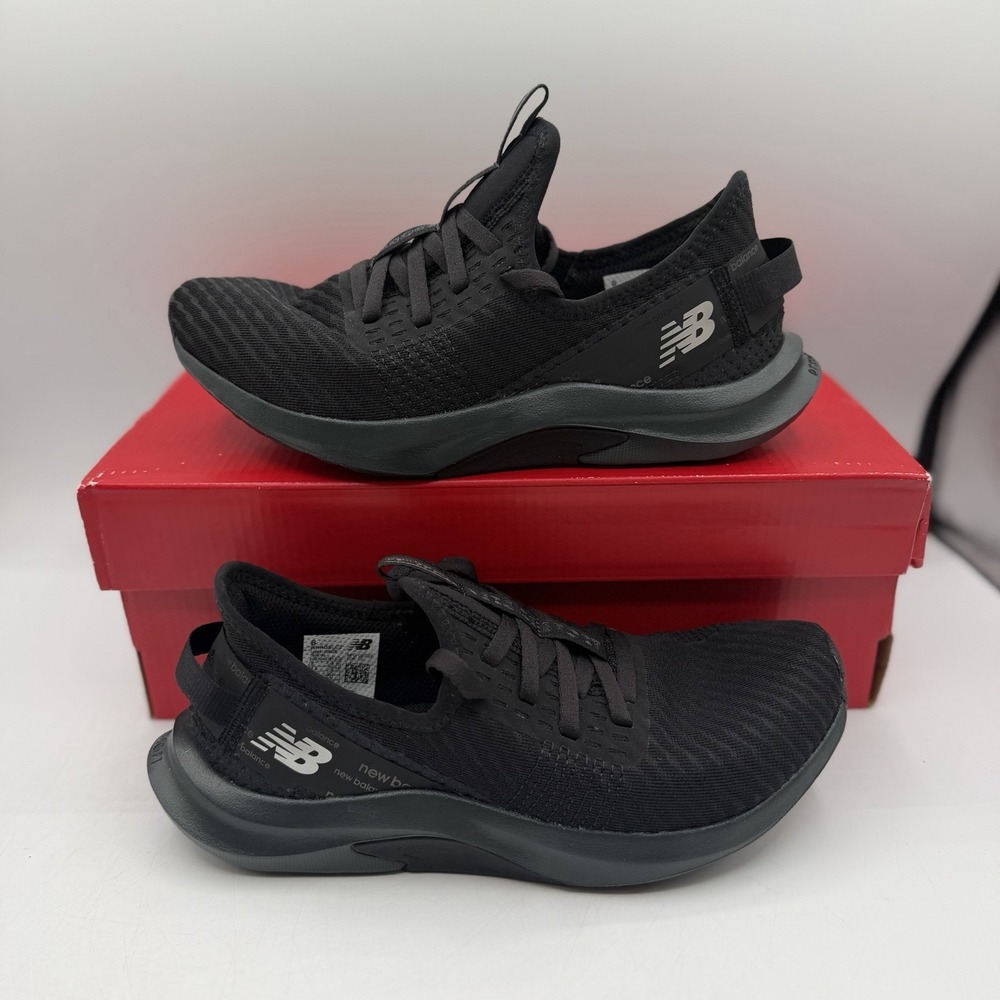 New Balance DynaSoft Nergize Sport V2 Running Shoes Womens Sz 6 B Black WNRGSLC2